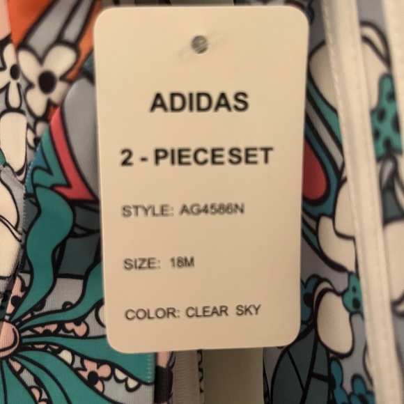 NWT Adidas 18M girls track set - Picture 4 of 4